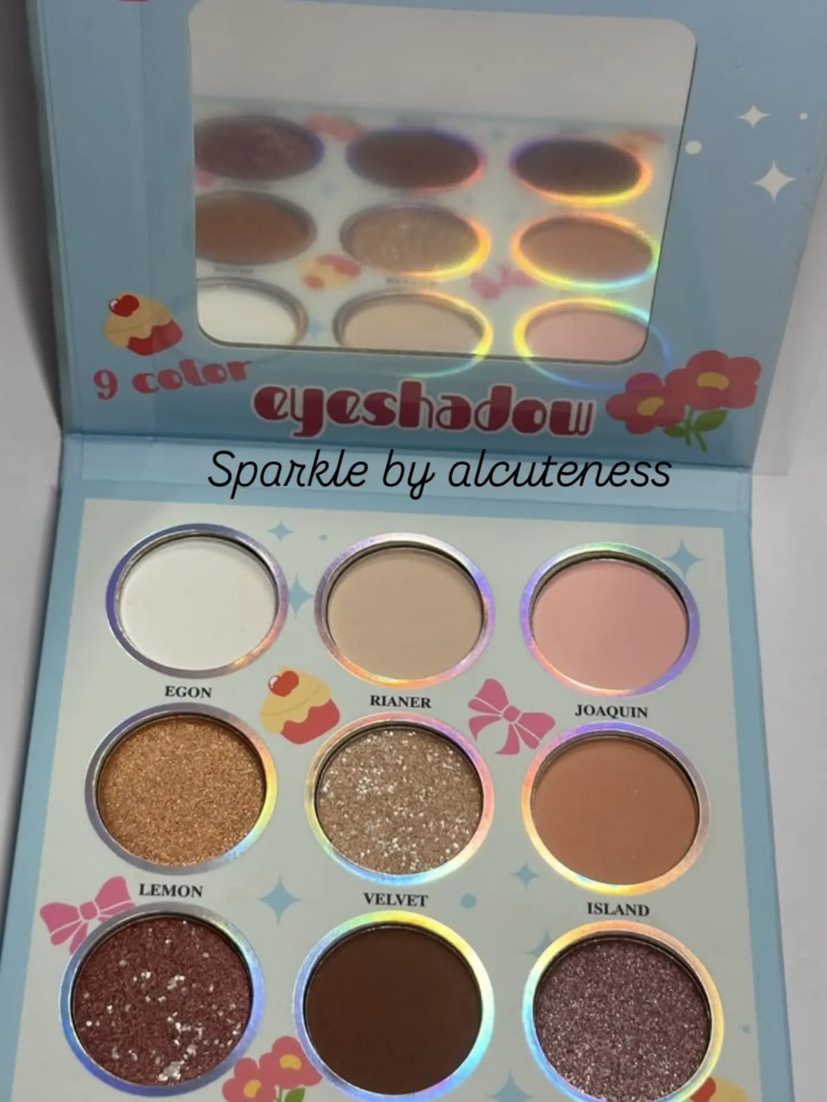 Brownish Eyeshadow Palette – Warm Neutral Shades for Soft & Glam Eye Makeup